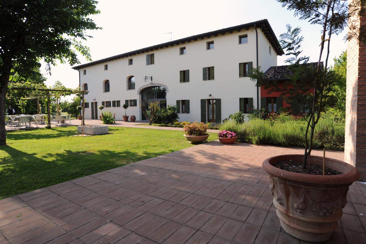 AL REDENTOR Agriristorante Hotel Casa Reali Exterior foto