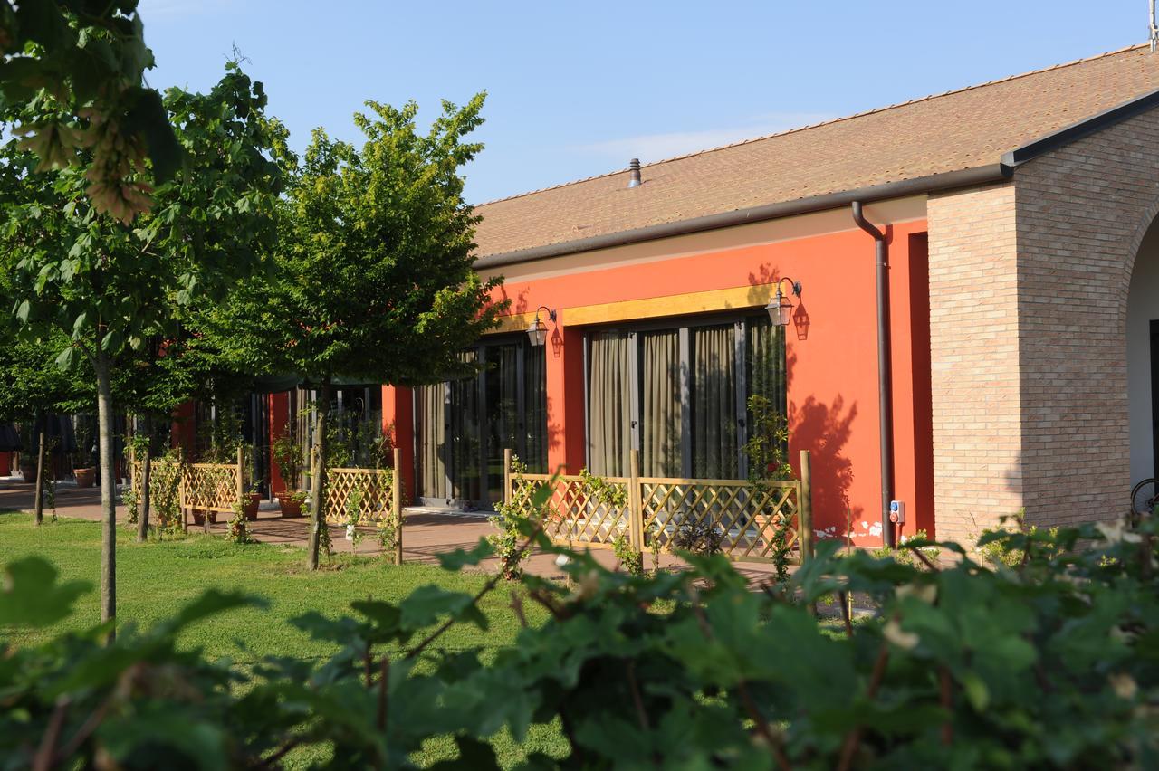 AL REDENTOR Agriristorante Hotel Casa Reali Exterior foto
